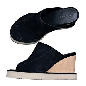 Free People Running In Wedges Boho Chic Chunky Suede Sandal Sz 6 Black
